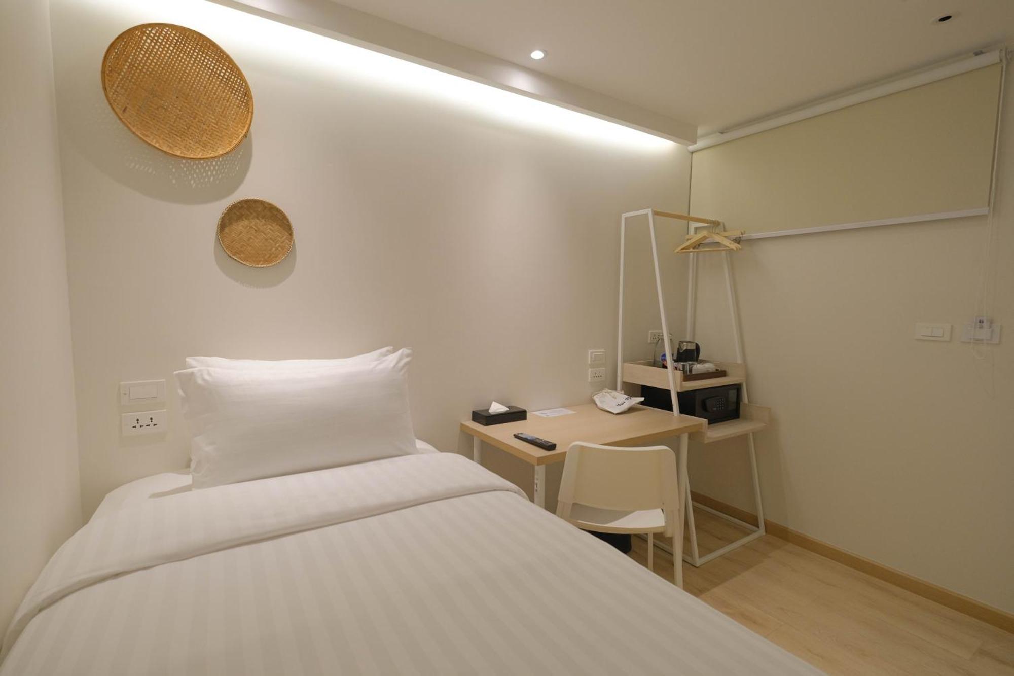 Simplestay Chatuchak, Surestay Collection By Best Western 曼谷 外观 照片